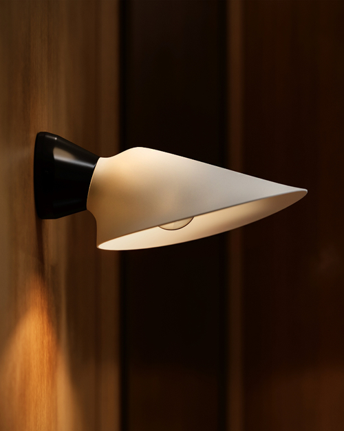 Plume Bathroom, la nouvelle applique de salle de bain par BrichetZiegler