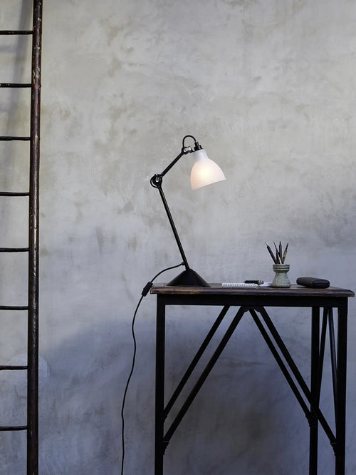 I wanted to tell you…<br>(by FW, co-founder of DCW Éditions)