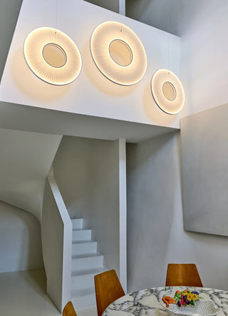 Ronde Pendant Set Up X3