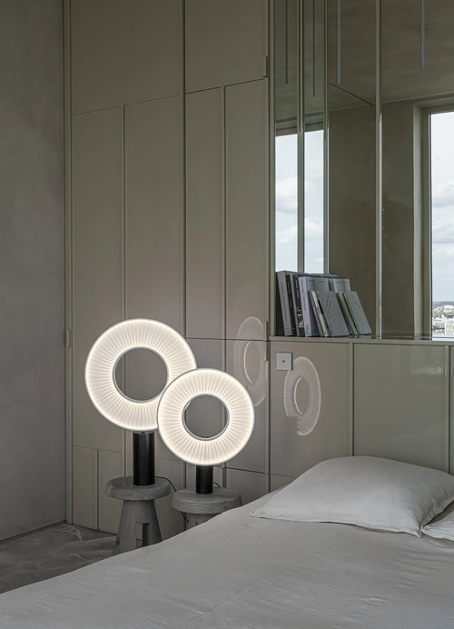 Iris Table 50 - dcw-editions-prod - 2