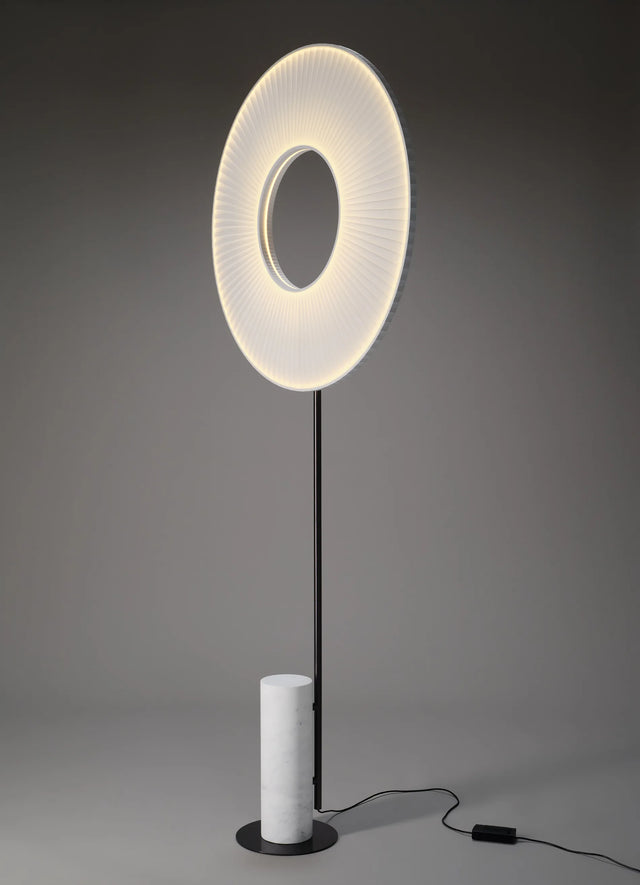 Iris Floor Tripod 60