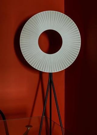 Iris Floor Tripod 60