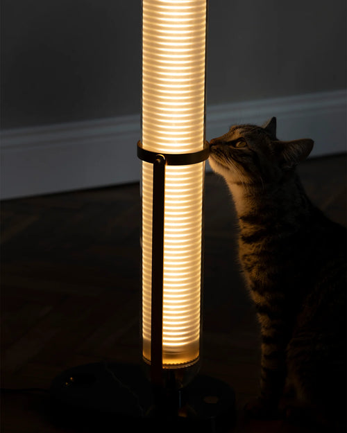 La Lampe Frechin - dcw-editions-prod - 4