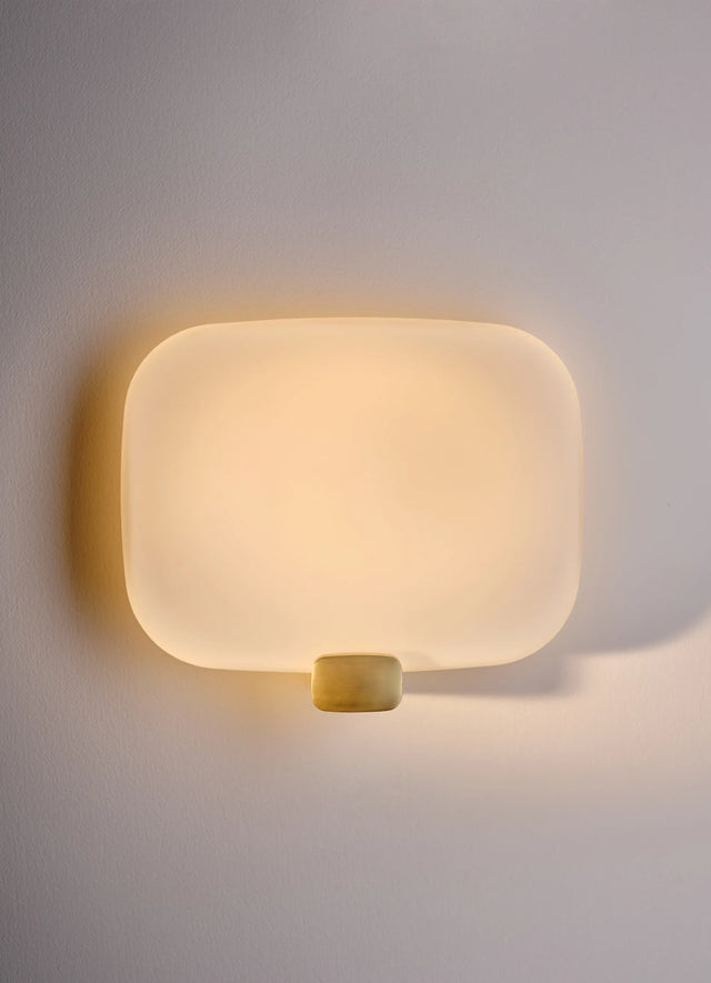 Light Me Tender Horizontal/ Wall